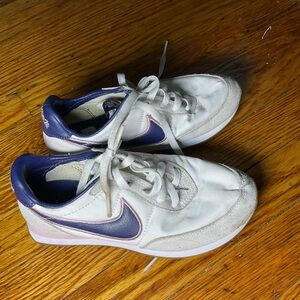 Kids Nike waffle trainers